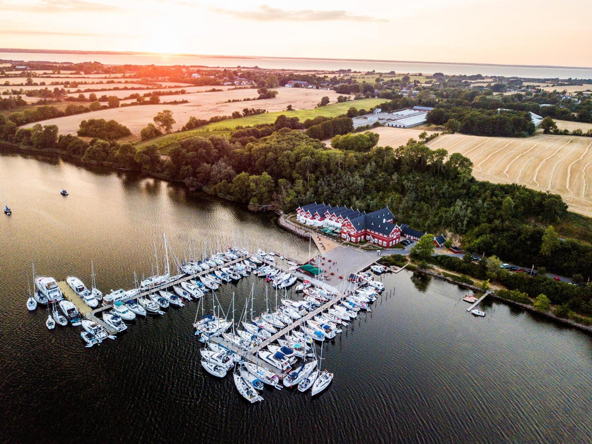Dyvig Badehotel Nordborg Bagian luar foto