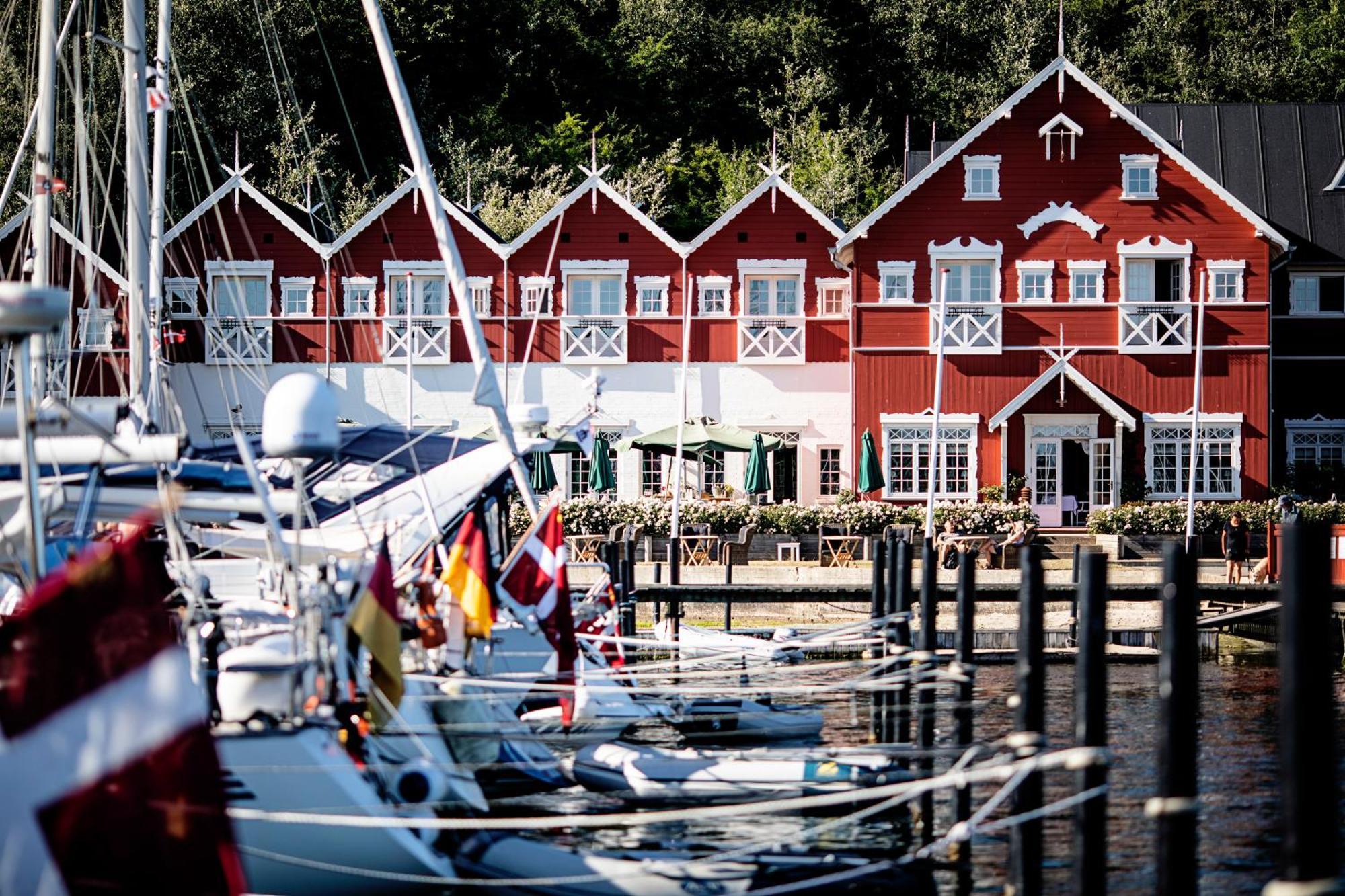 Dyvig Badehotel Nordborg Bagian luar foto